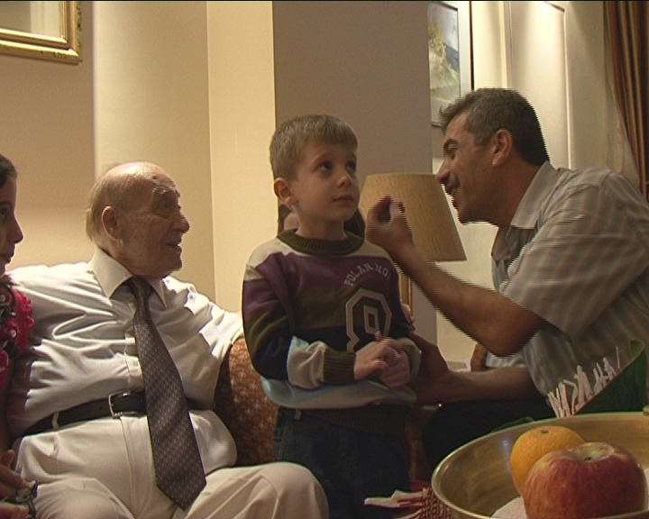 صورة غلاف مقالة "وديع" و"صافي" يلتقيان ب "وديع الصافي"