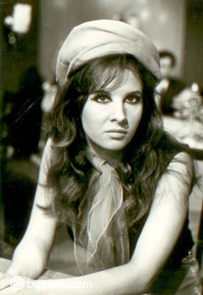 صورة غلاف مقالة نجمة الشاشة السورية إغراء تقول لبوسطة: سأفدي السيد حسن نصر الله بدمي لو طلب ذلك