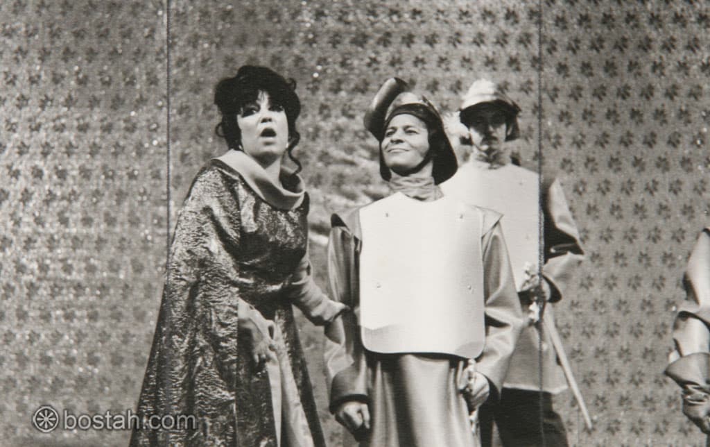 مشهد من مسرحية الملك لير مع عبد الله عباسي