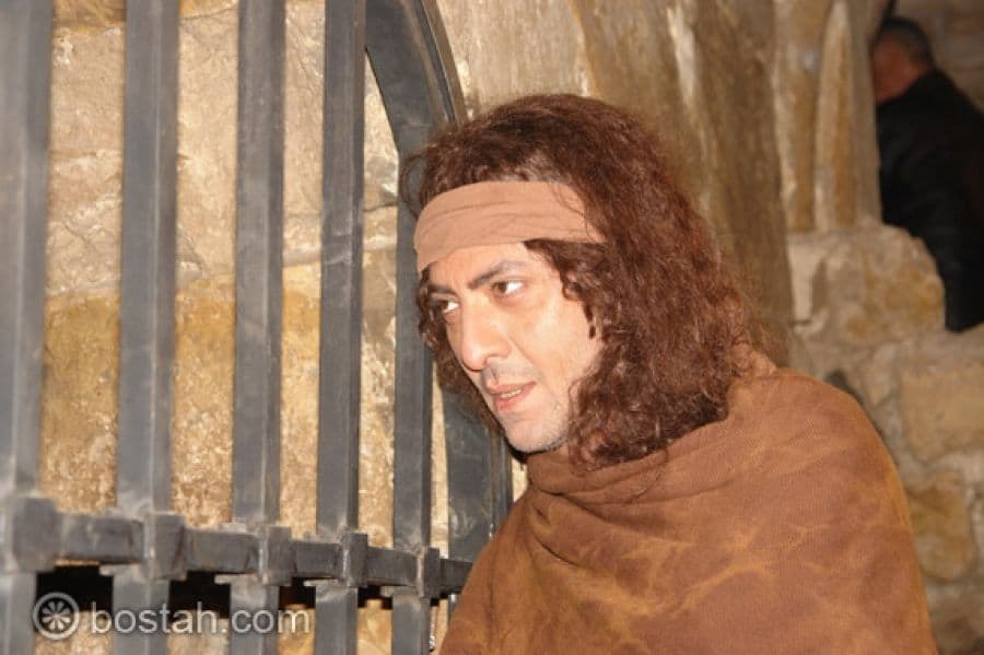 الصور الأولى للفنان فتحي عبد الوهاب من مسلسل كليو باترا