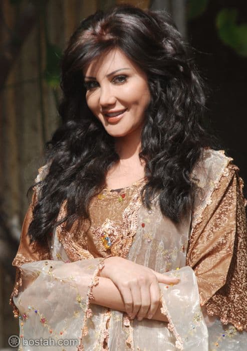 ألبو صور خاص من فيديو كليب عاصي الحلاني