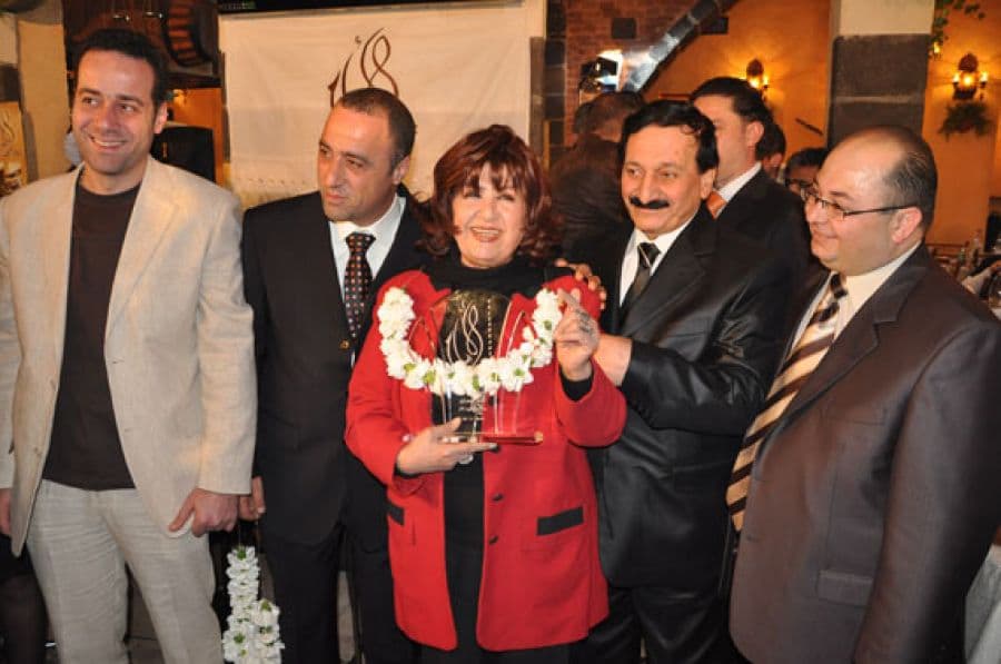 ألبوم صور من حفل تكريم الفنانات الأمهات