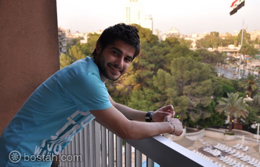 الجماهير تحتفي بناصيف زيتون