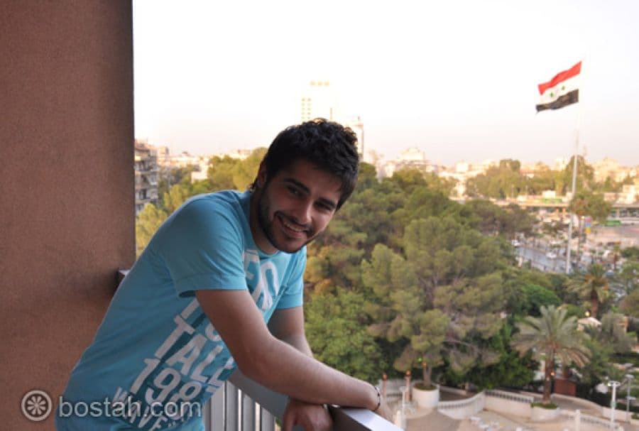 الجماهير تحتفي بناصيف زيتون