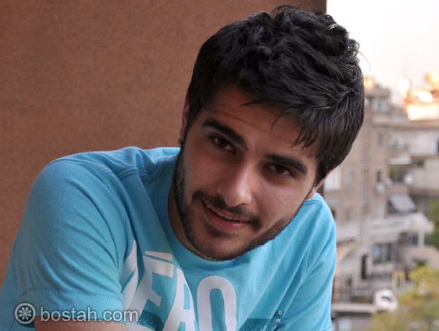 الجماهير تحتفي بناصيف زيتون