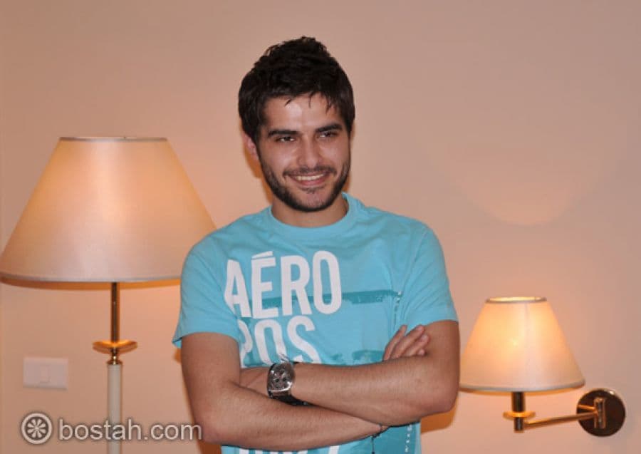 الجماهير تحتفي بناصيف زيتون