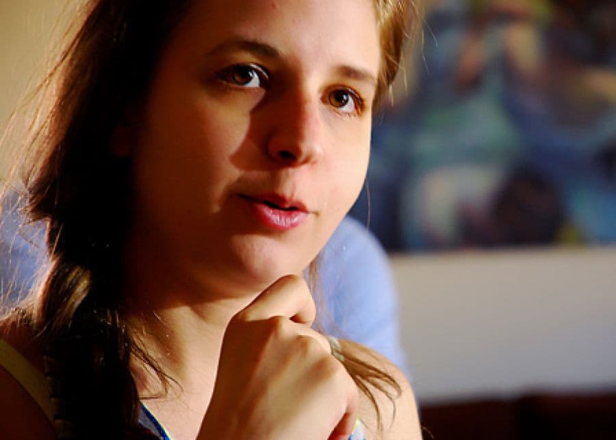 اصوات خافتة