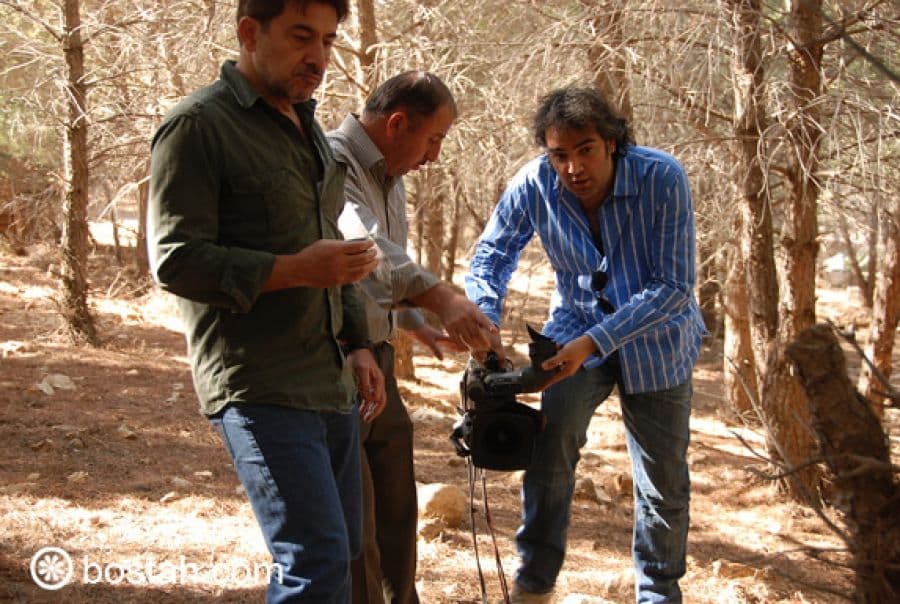 "سقوط الأقنعة" في ألبوم جديد على بوسطة