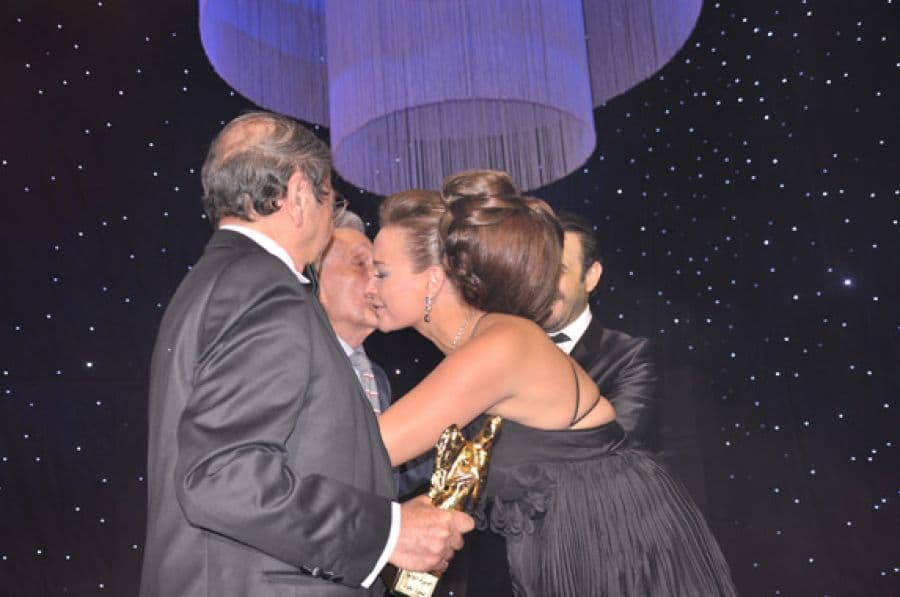 مكرموا أدونيا 2010