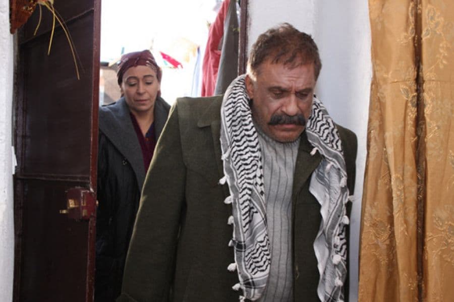 "ولادة من الخاصرة".. في ألبوم على بوسطة