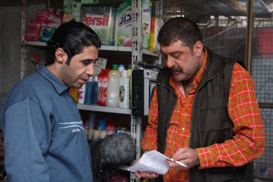 "ولادة من الخاصرة".. في ألبوم على بوسطة