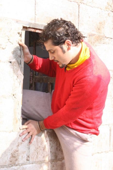 "ولادة من الخاصرة".. في ألبوم على بوسطة