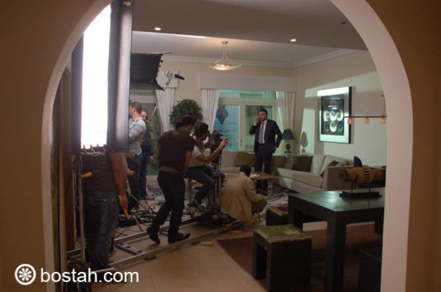 الصور الأولى من رحلة "جلسات نسائية" إلى دبي.. على بوسطة