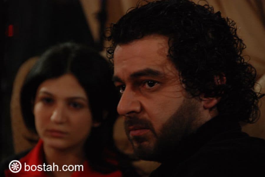 جرائم وألغاز في "كسر الأقنعة".. في ألبوم على بوسطة