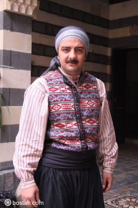 "رجالك يا شام" يجتمعون في ألبوم على بوسطة