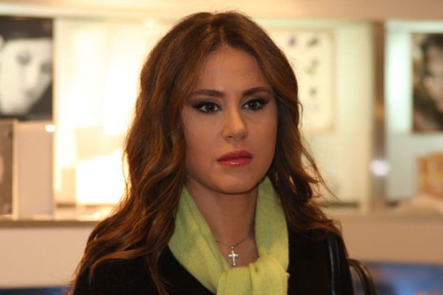 بنات العيلة     في صور اولى على بوسطة