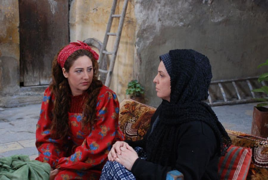 فواخرجي ومسعود وفضة وآخرون يضيئون "المصابيح الزرق" في ألبوم على بوسطة