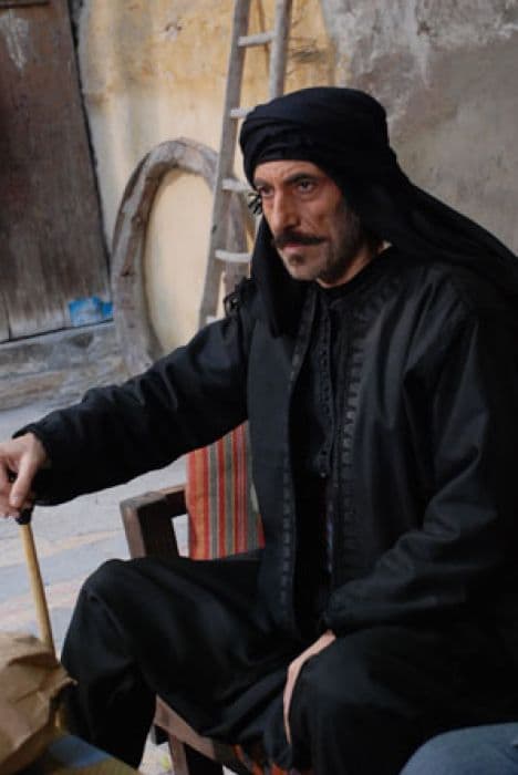 فواخرجي ومسعود وفضة وآخرون يضيئون "المصابيح الزرق" في ألبوم على بوسطة