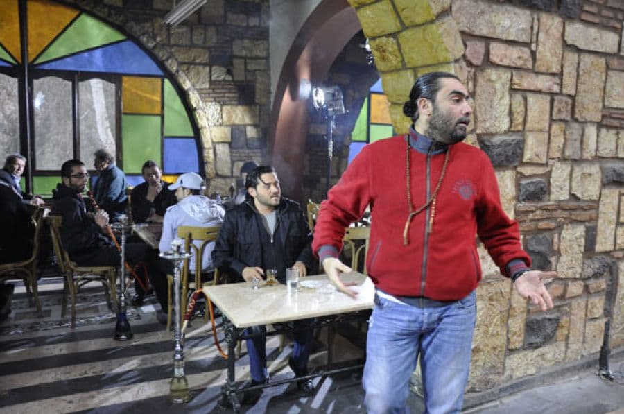 أيمن ونسرين وأدهم.. نجوم "سيت كاز" في ألبوم جديد على بوسطة