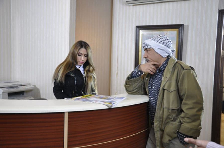 أيمن ونسرين وأدهم.. نجوم "سيت كاز" في ألبوم جديد على بوسطة