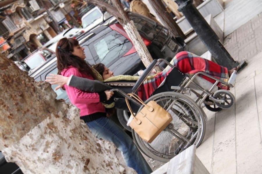 مسلسل "رفّة عين" في ألبوم خاص على "بوسطة"