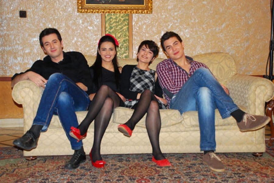 أرواح عارية بالصور... نجوم تتألق أمام كاميرا الليث حجو