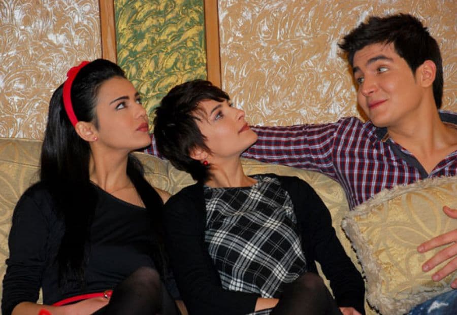 أرواح عارية بالصور... نجوم تتألق أمام كاميرا الليث حجو