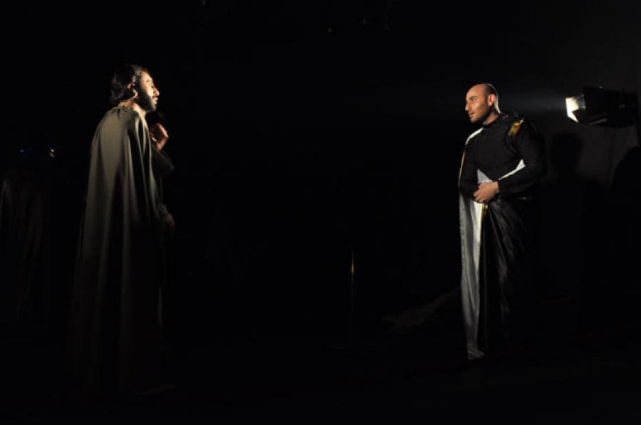 بلد بلا موت (33)