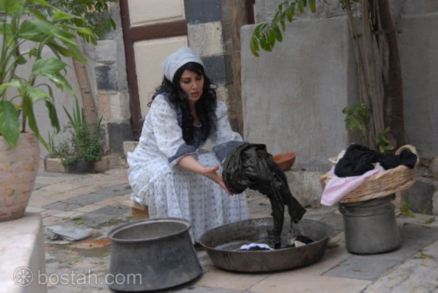 النجمة "مرح جبر" في ألبوم صور على "بوسطة" من "زمن البرغوت"