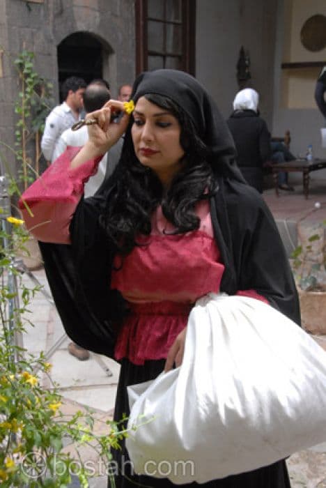 النجمة "مرح جبر" في ألبوم صور على "بوسطة" من "زمن البرغوت"