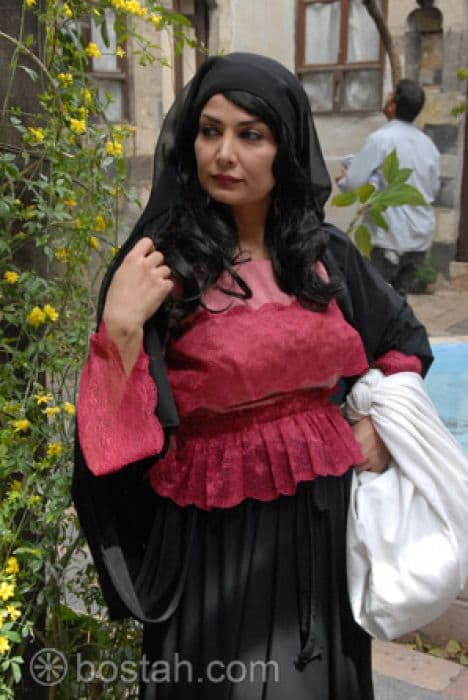 النجمة "مرح جبر" في ألبوم صور على "بوسطة" من "زمن البرغوت"