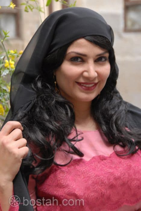 النجمة "مرح جبر" في ألبوم صور على "بوسطة" من "زمن البرغوت"