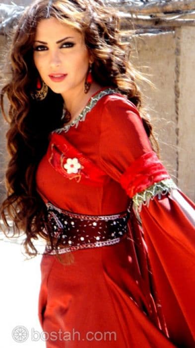 نسرين طافش (8)