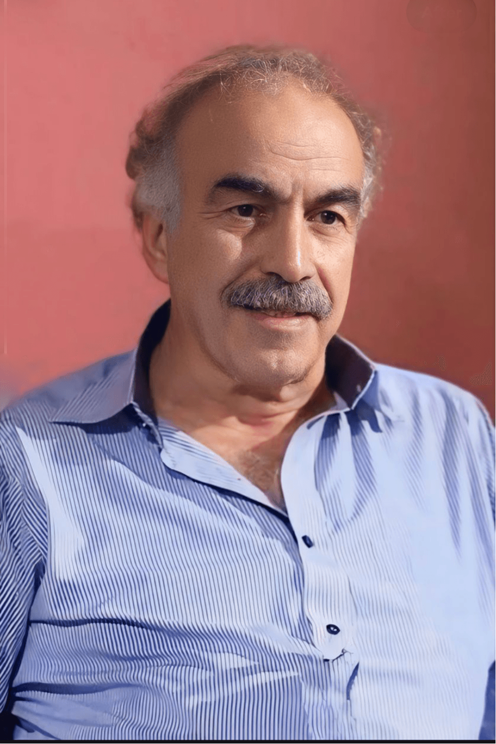 صورة پروفايل "علي كريّم"