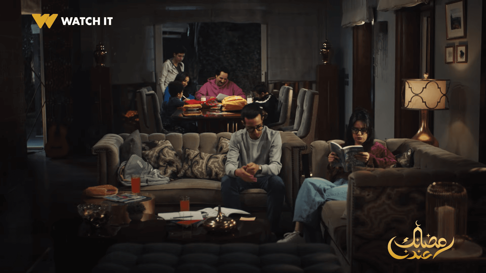 صور من مسلسل الصفارة