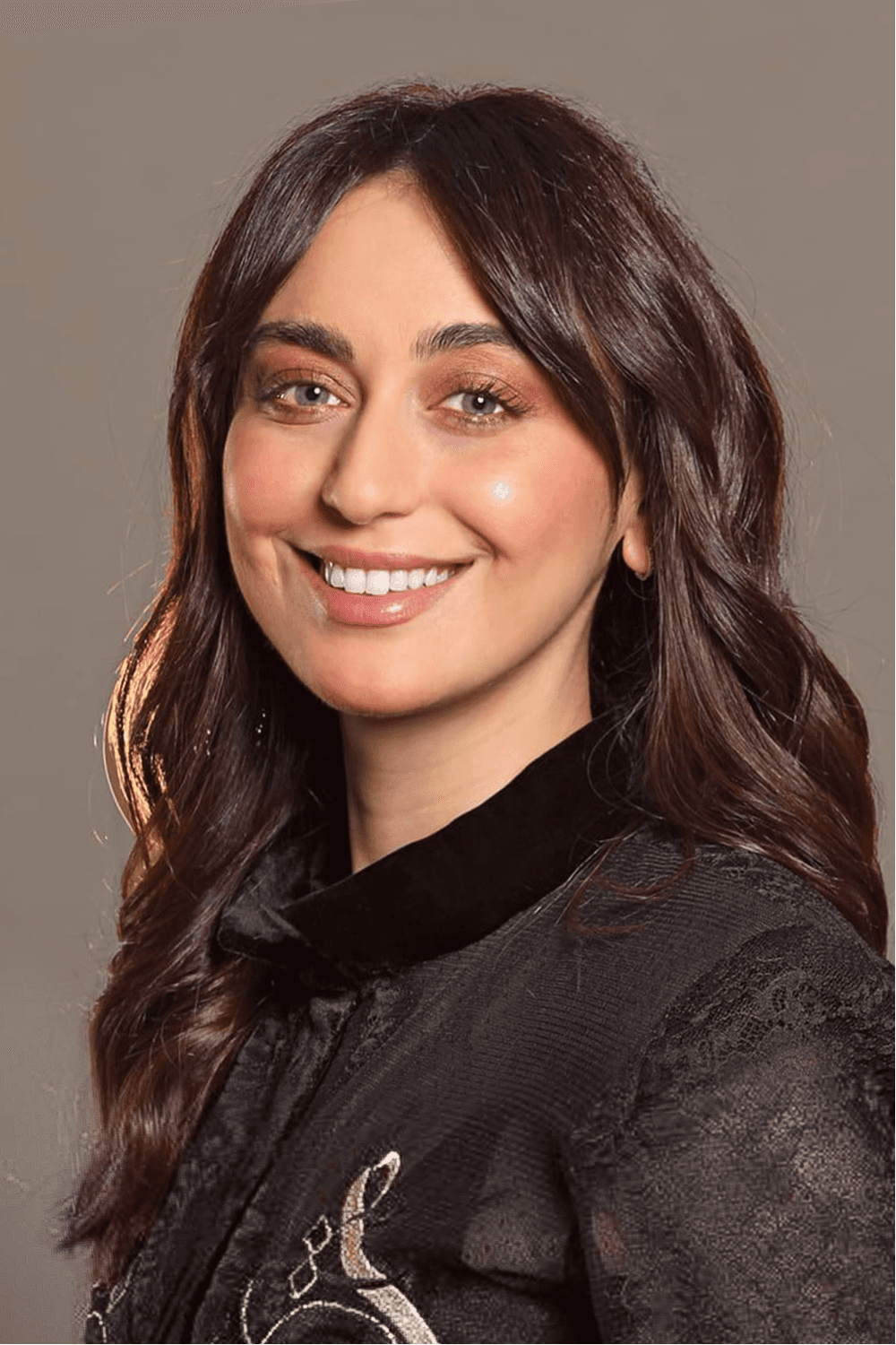 صورة پروفايل "فايا يونان"