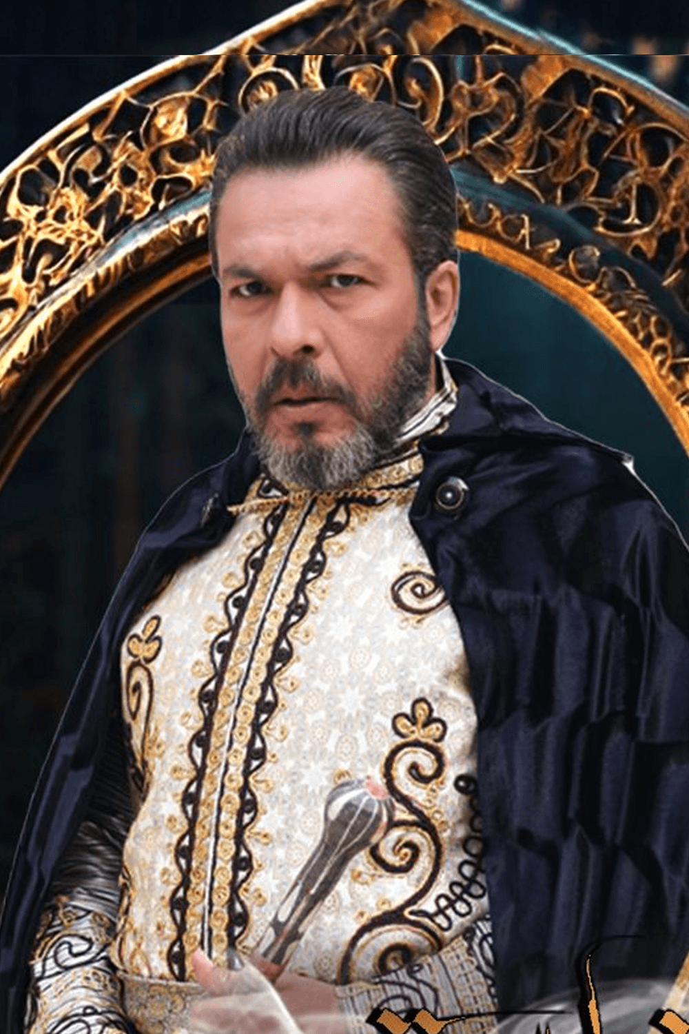 صورة شخصيّة حكمت باشا