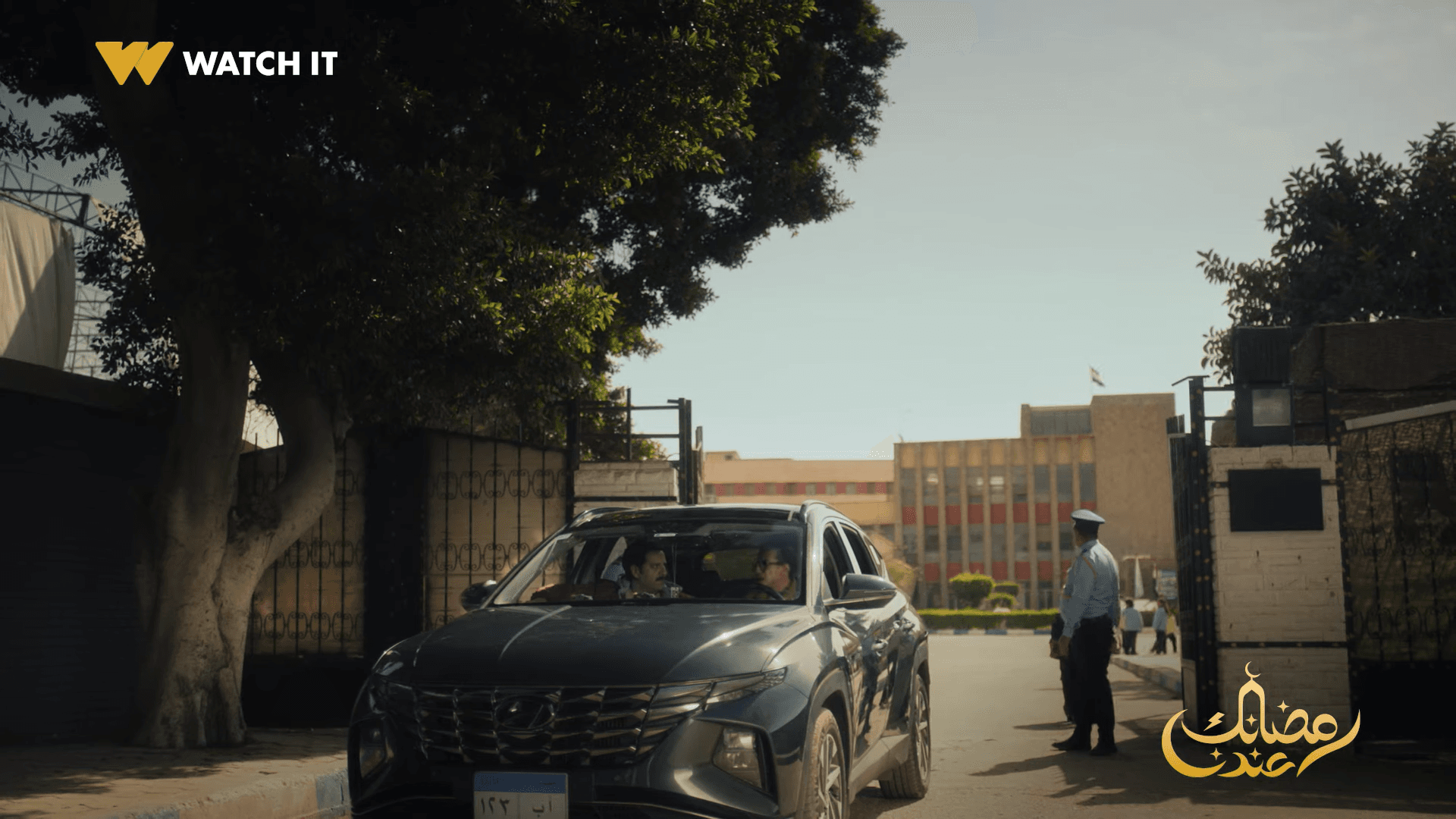 صور من مسلسل الصفارة