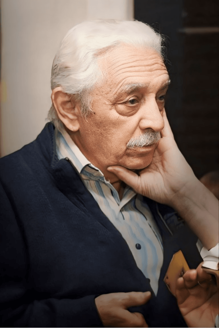 صورة پروفايل "أوجا أبو الذهب"