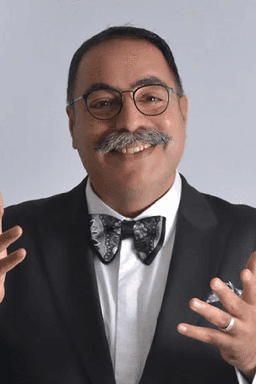 صورة پروفايل "يوكسل أونال"