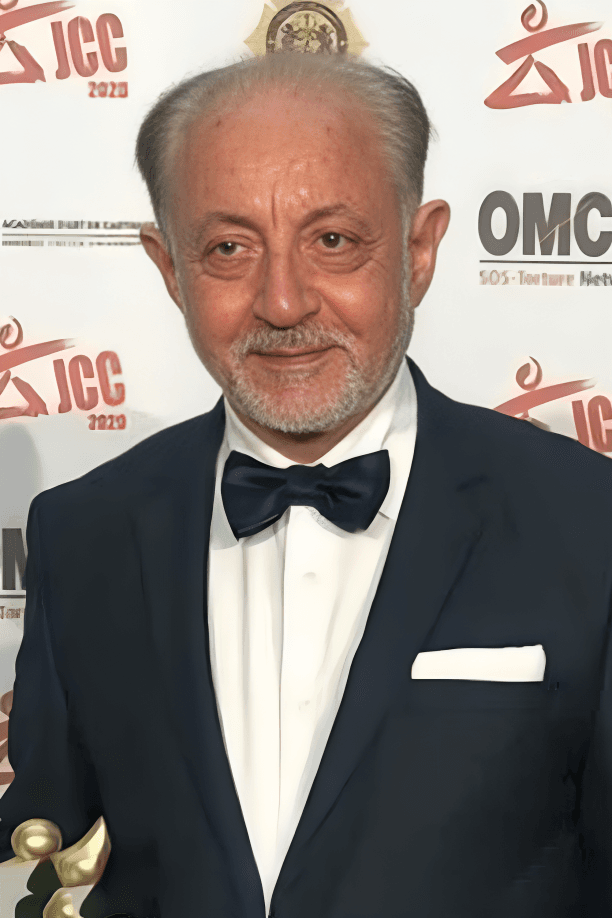 صورة پروفايل "عبد العزيز مخيون"