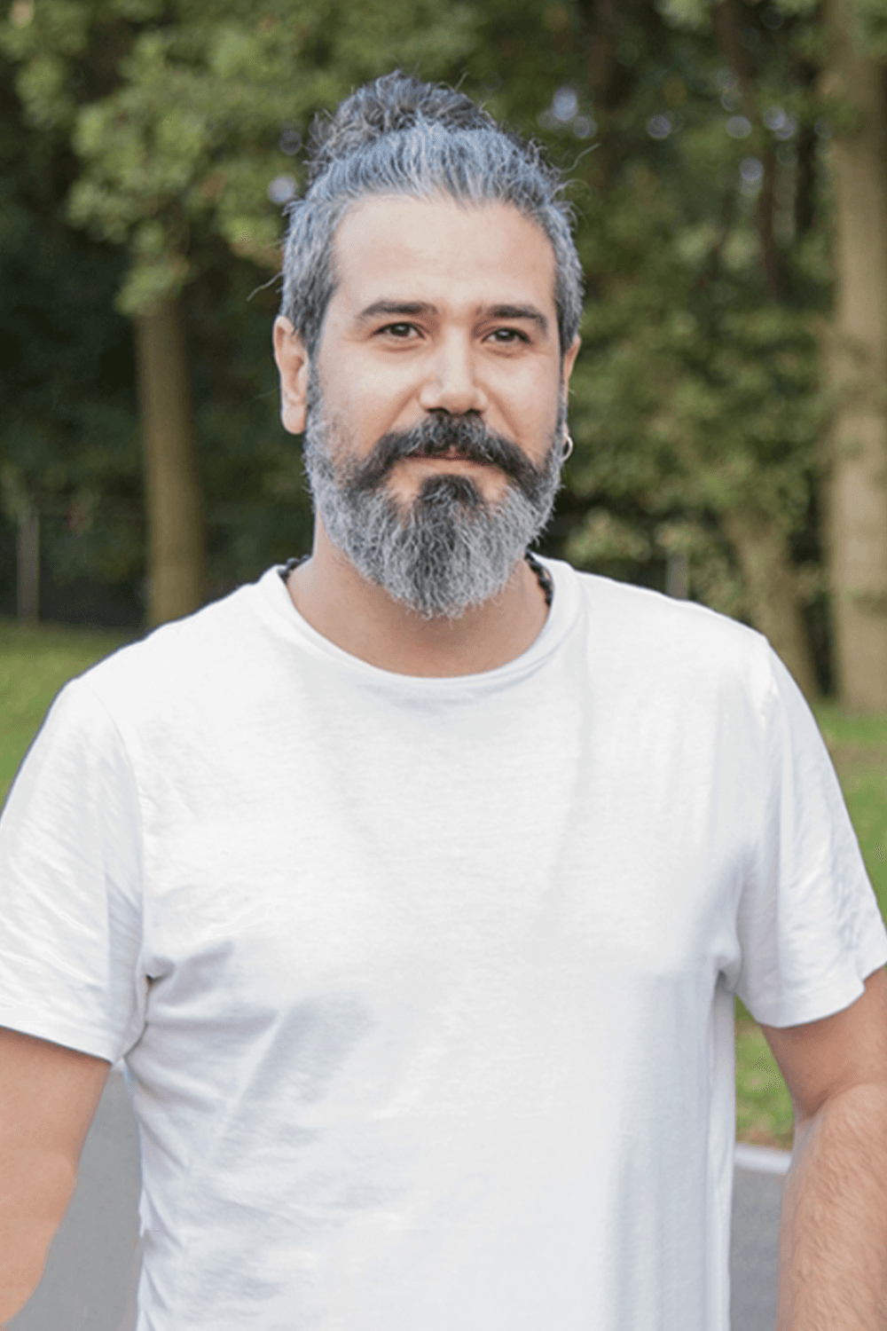 صورة پروفايل "أسامة حلال"