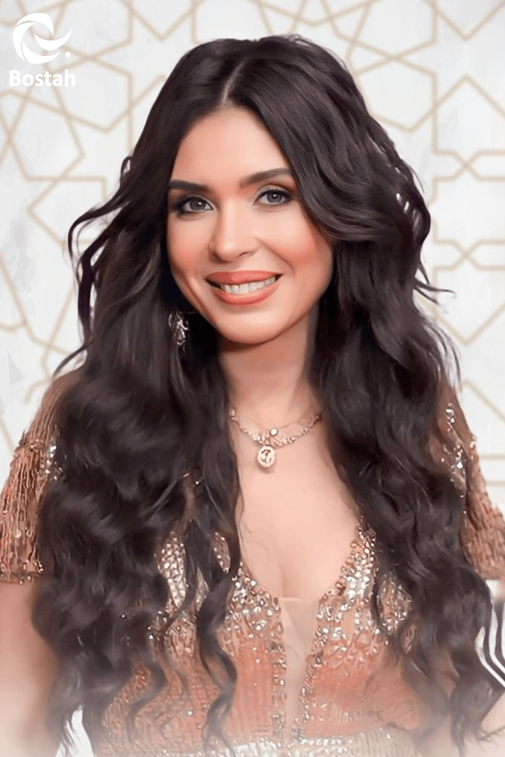 صورة پروفايل "دينا"