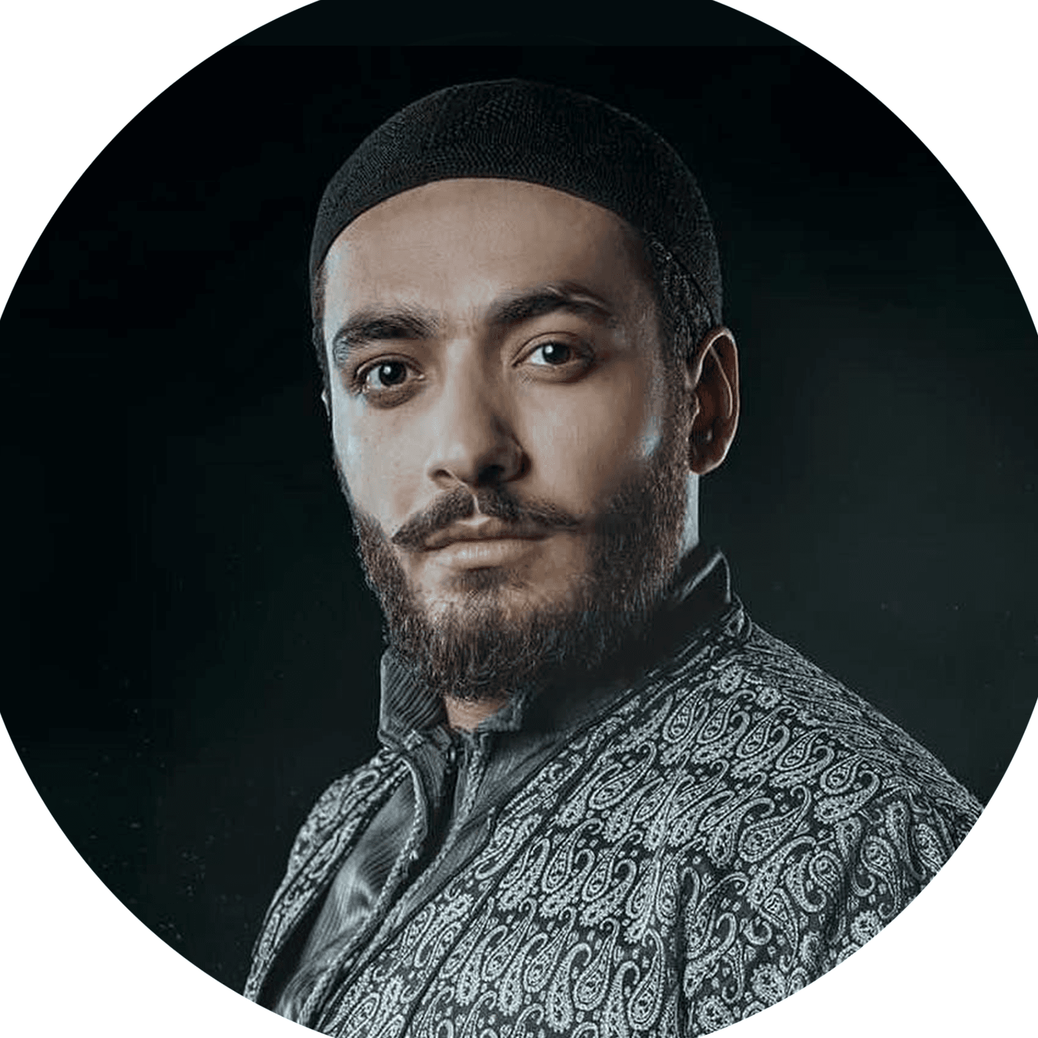 صورة شخصيّة خيرو