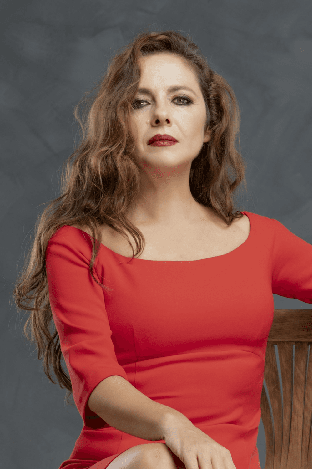 صورة پروفايل "نيلوفر أجيكالين"