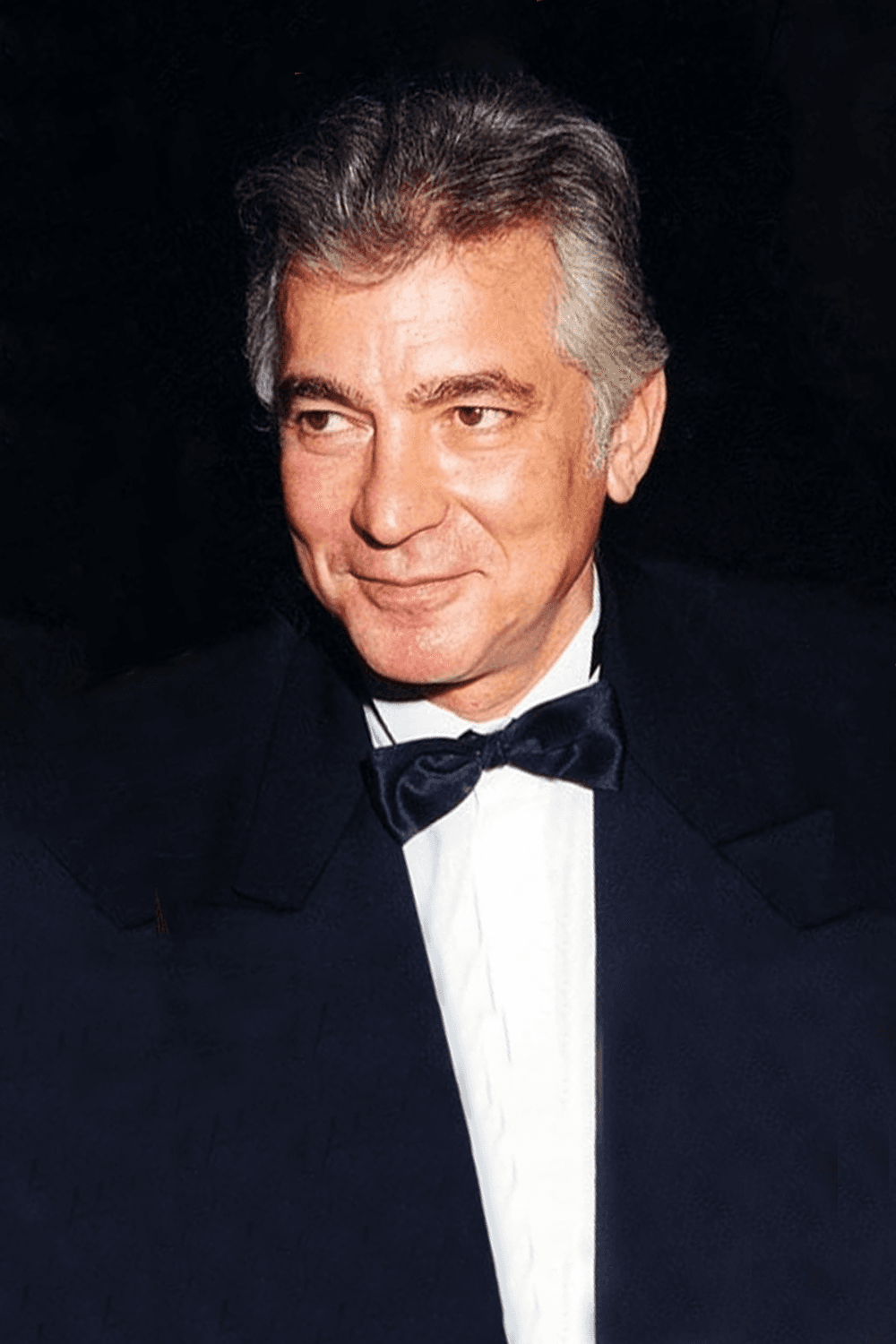 صورة پروفايل "محمود قابيل"