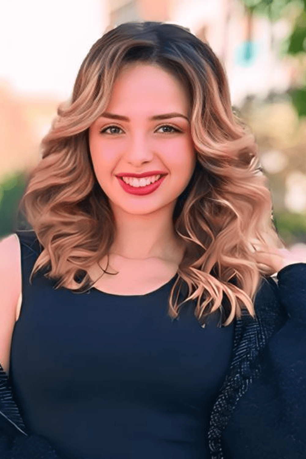 صورة پروفايل "خلود ياسر"