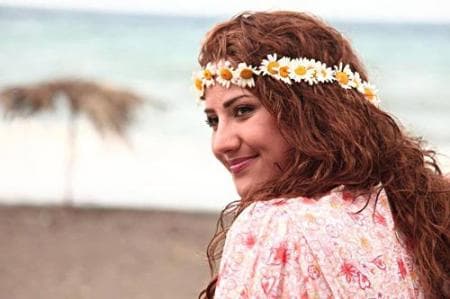 الفنانة علا الباشا