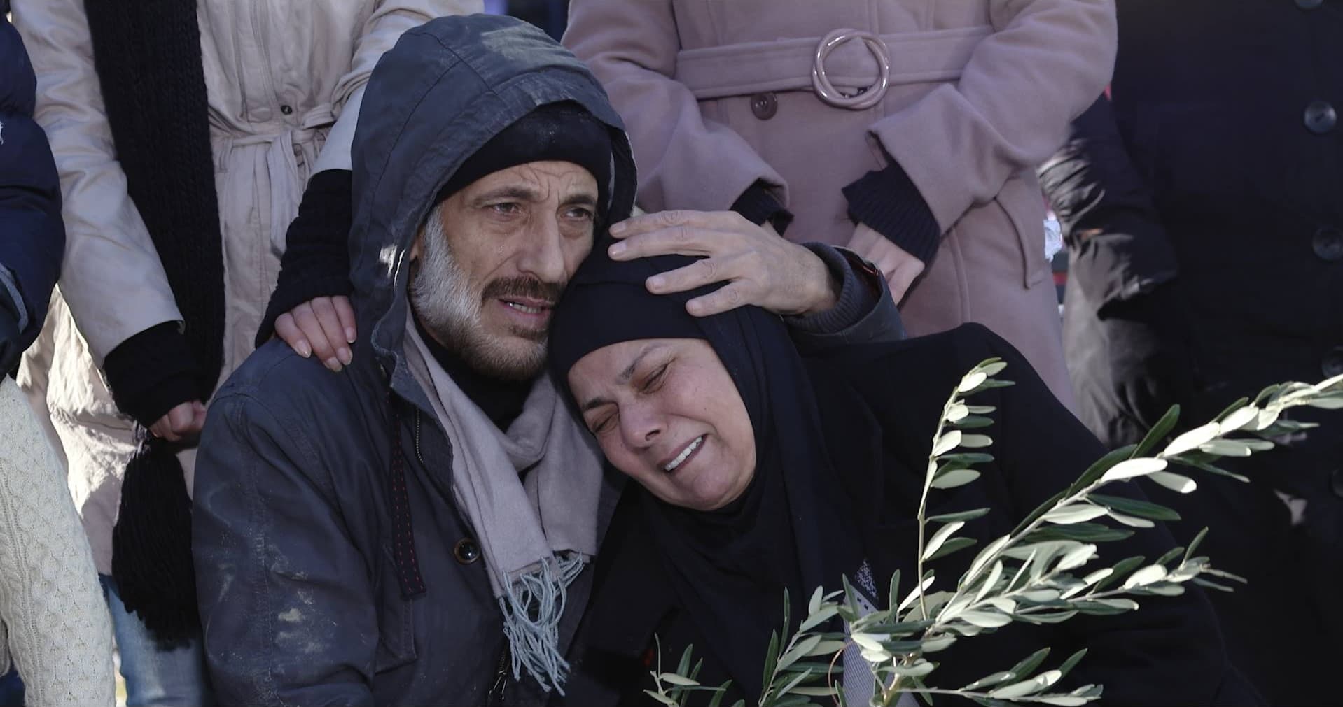 عن الحب.. والحرب.. الاستغلال والإنسانية "بانتظار الياسمين"