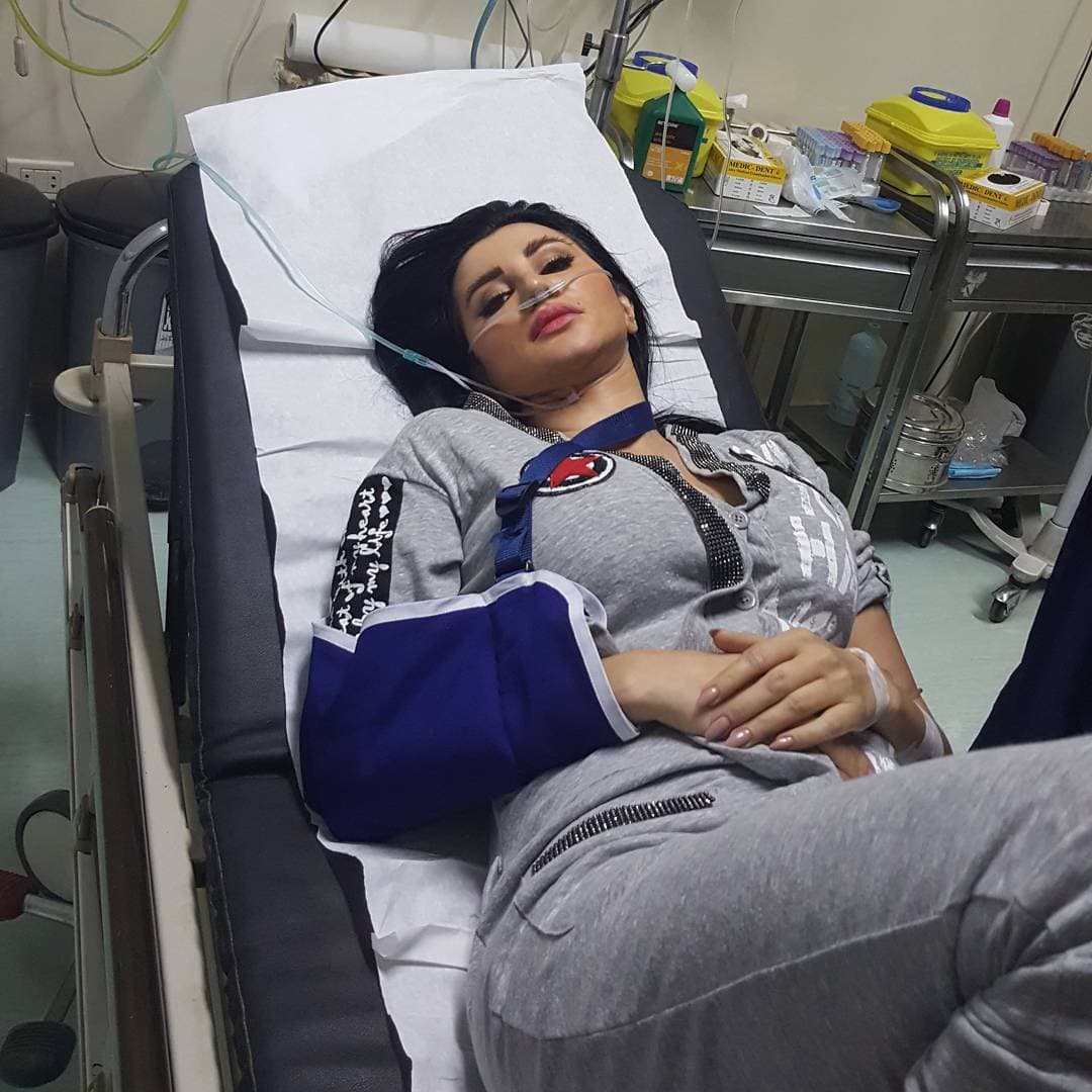 حقيقة الحادث الذي تعرضت له جيني اسبر